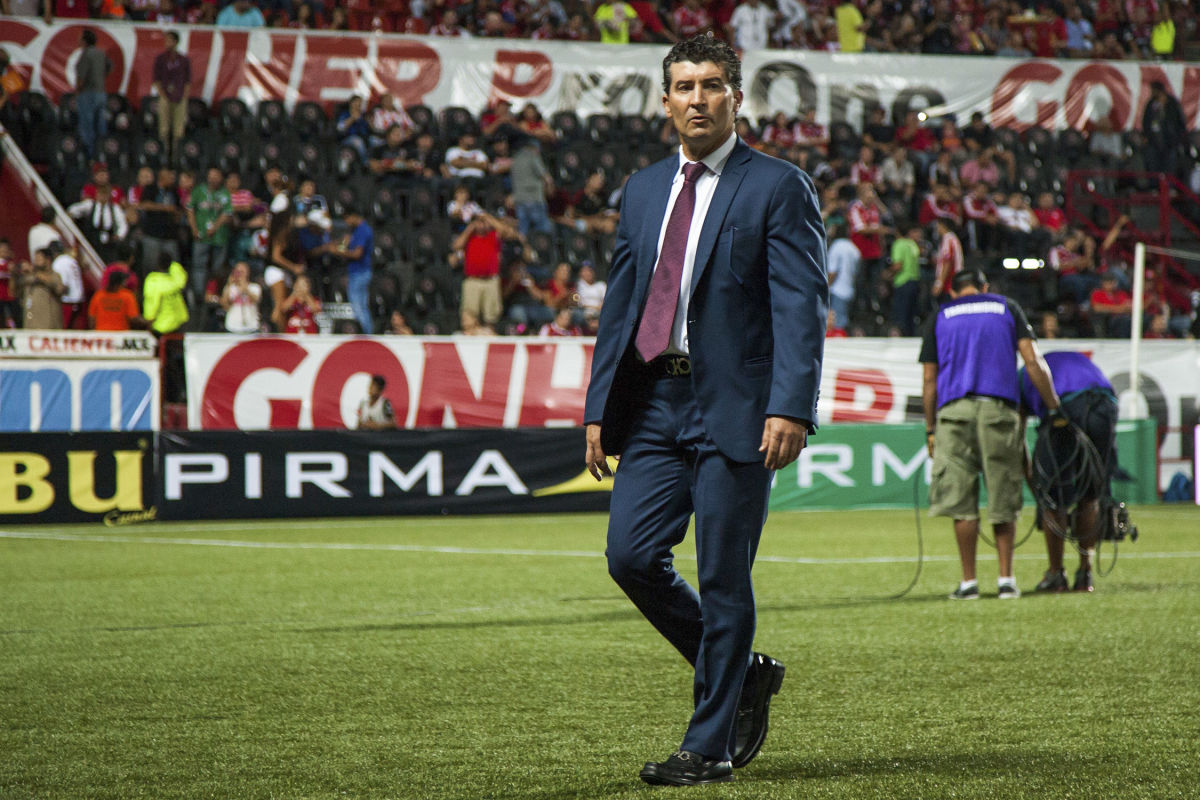 tijuana-v-chivas-apertura-2015-liga-mx-5b745dd8a07d0efbd9000001.jpg