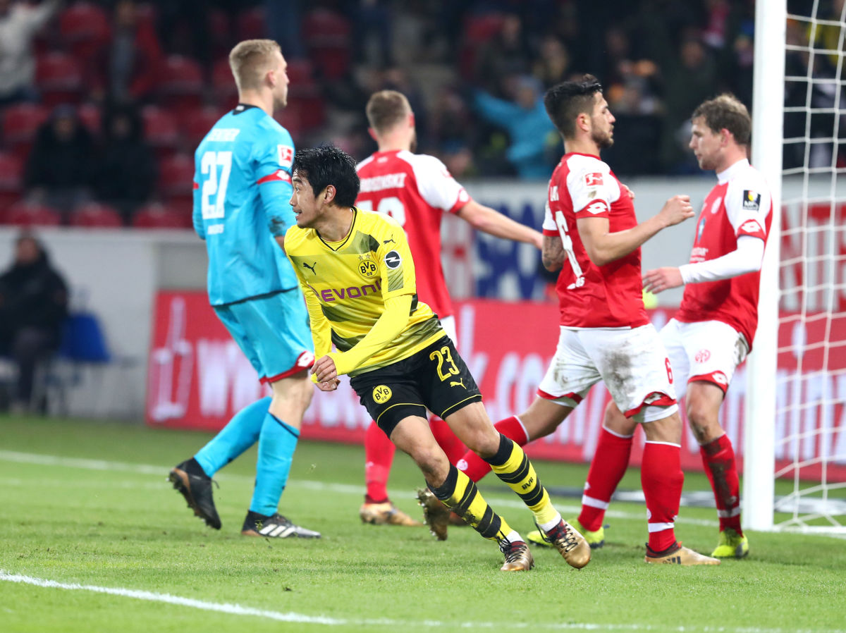 1-fsv-mainz-05-v-borussia-dortmund-bundesliga-5bf588b1f830e6afb900002e.jpg