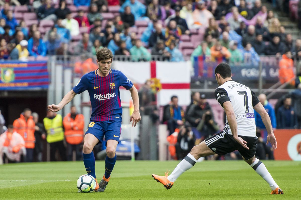 barcelona-v-valencia-la-liga-5b3367d5f7b09ddaa9000003.jpg