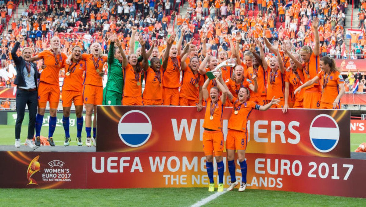 netherlands-v-denmark-uefa-women-s-euro-2017-final-5c0525e583712ac5ae000022.jpg