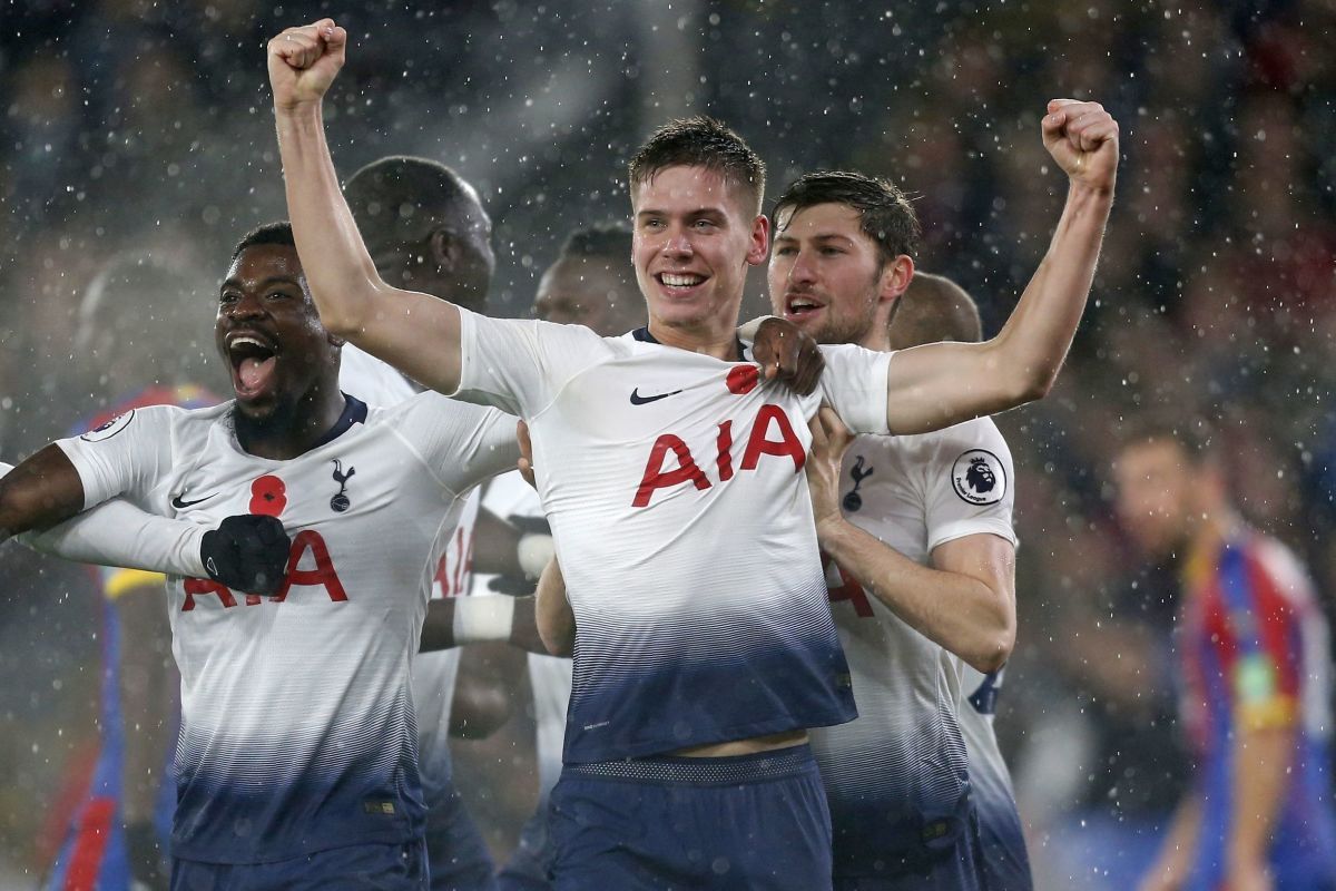fbl-eng-pr-crystal-palace-tottenham-5bfe694dadab72521e000003.jpg