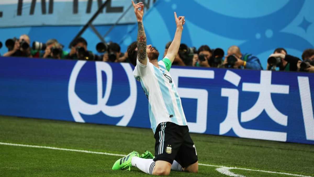 Aparentemente Bibliografía Picotear VÍDEO | La increíble historia del amuleto que llevo Messi contra Nigeria -  Sports Illustrated