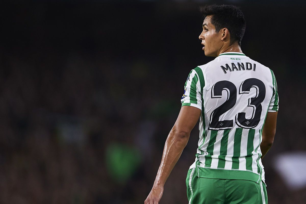 real-betis-balompie-v-sevilla-fc-la-liga-5baf64629e8b98872d000001.jpg