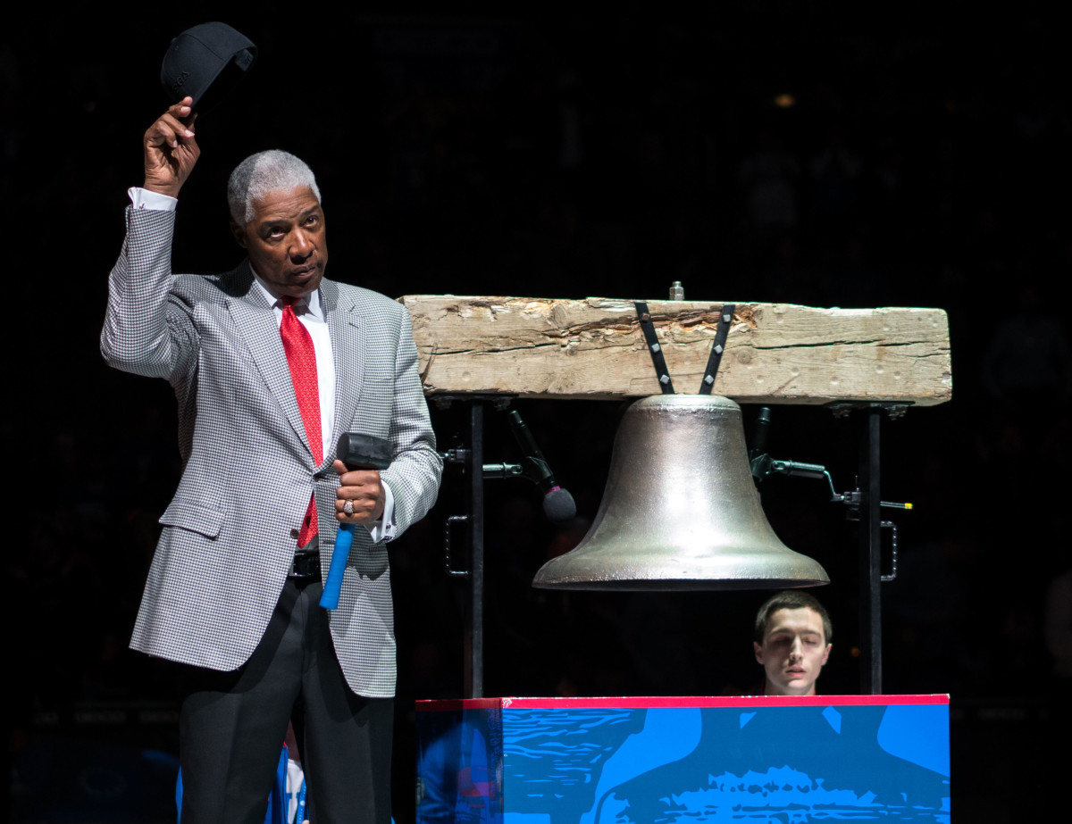 dr_j_76ers_gallery_.jpg