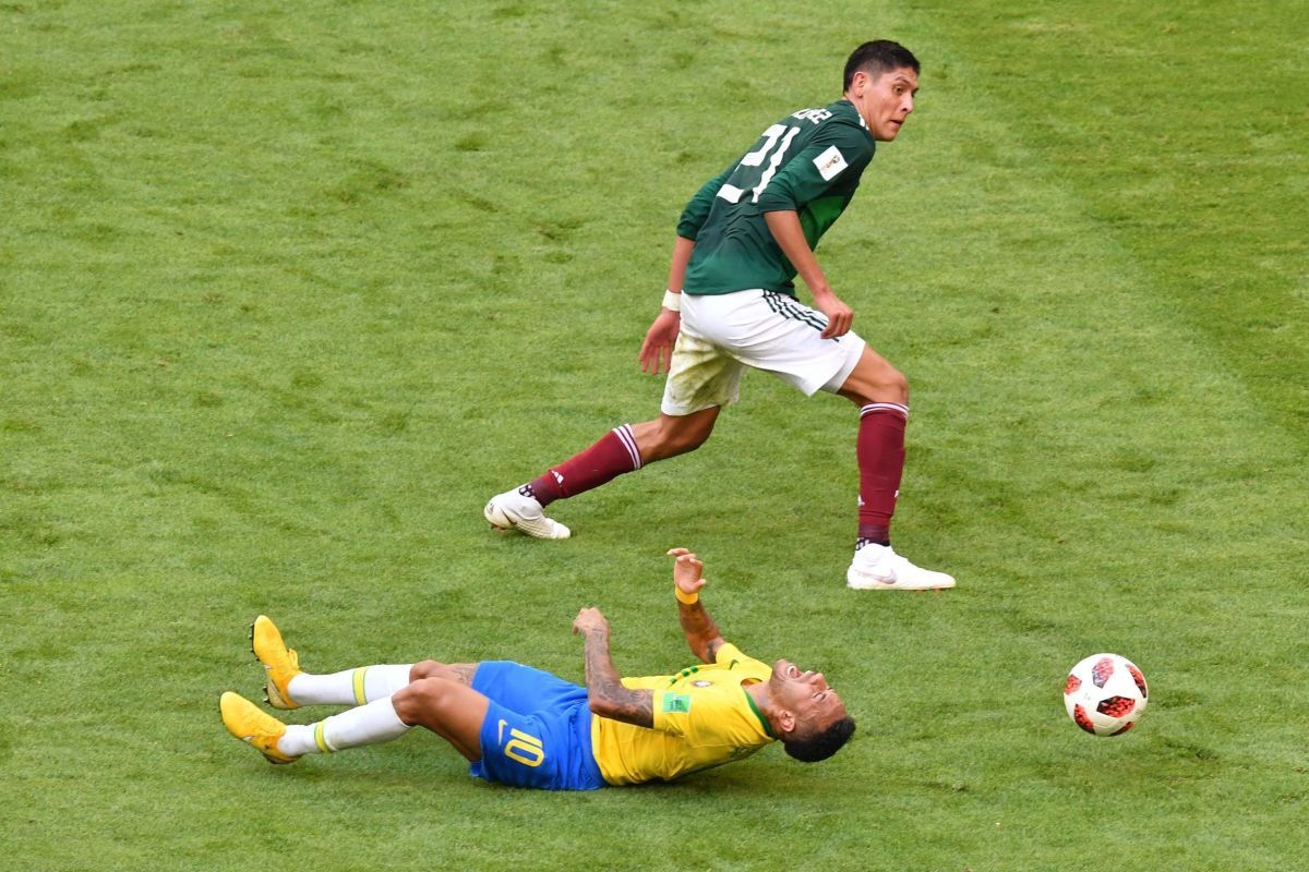 fbl-wc-2018-match53-bra-mex-5b414a76347a02c439000001.jpg
