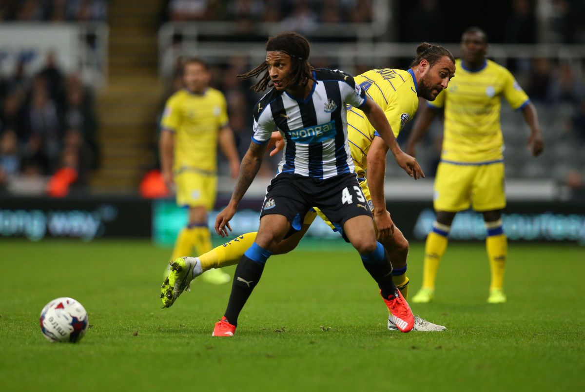newcastle-united-v-sheffield-wednesday-capital-one-cup-third-round-5b8694bc89bcacc7e5000016.jpg