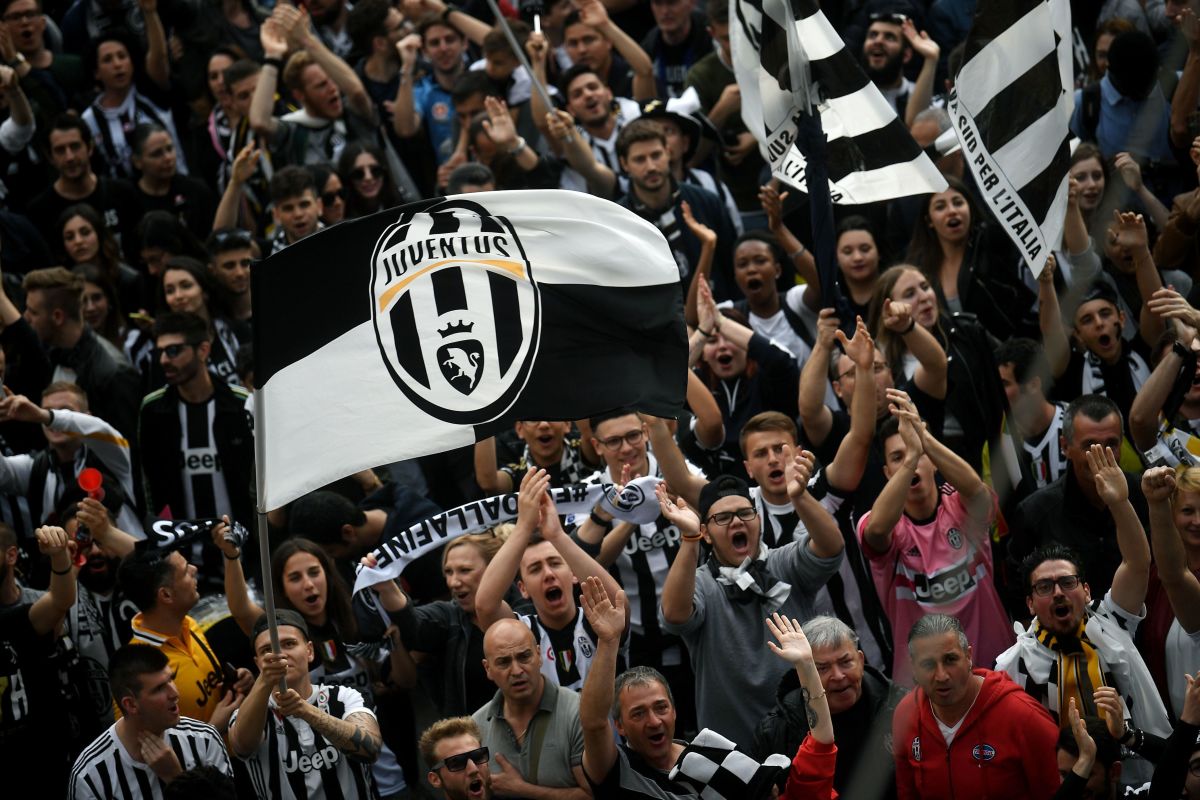 fbl-ita-seriea-juventus-verona-5b64894a0aea141353000003.jpg
