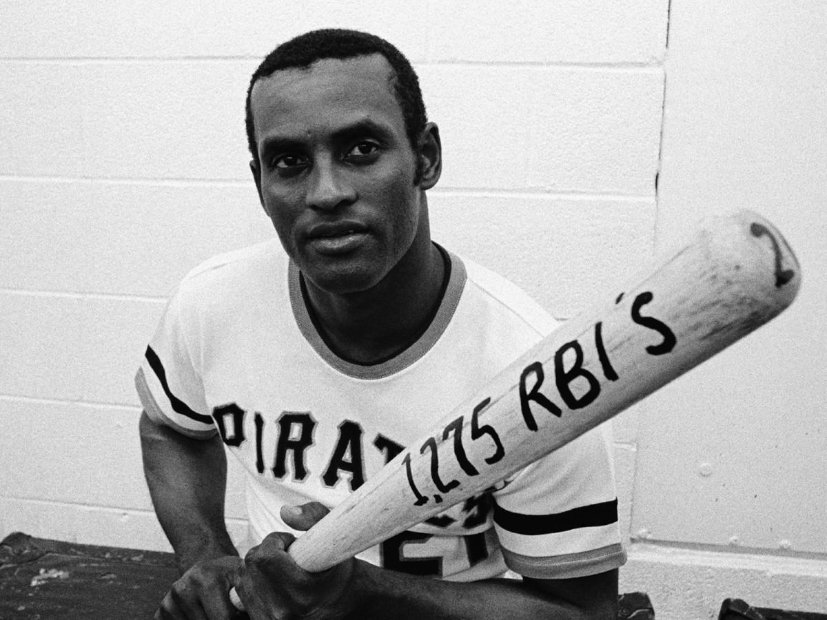 roberto-clemente-nine-innings.jpg