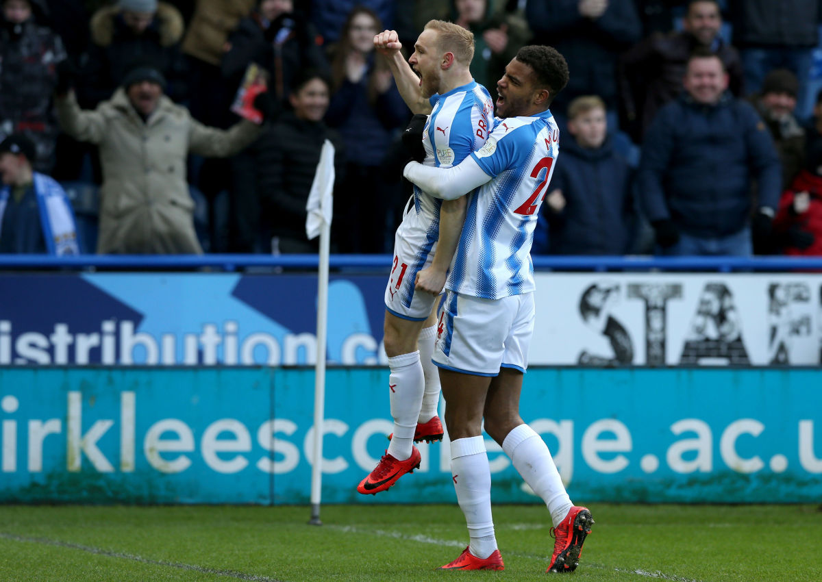huddersfield-town-v-afc-bournemouth-premier-league-5afc55017134f6077f00000d.jpg