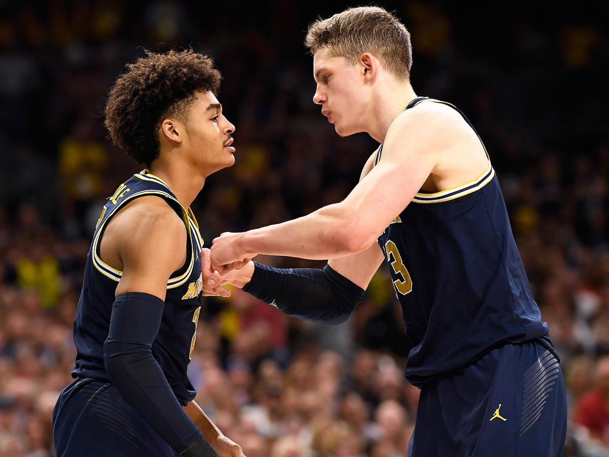 michigan-jordan-poole-moritz-wagner-inline.jpg