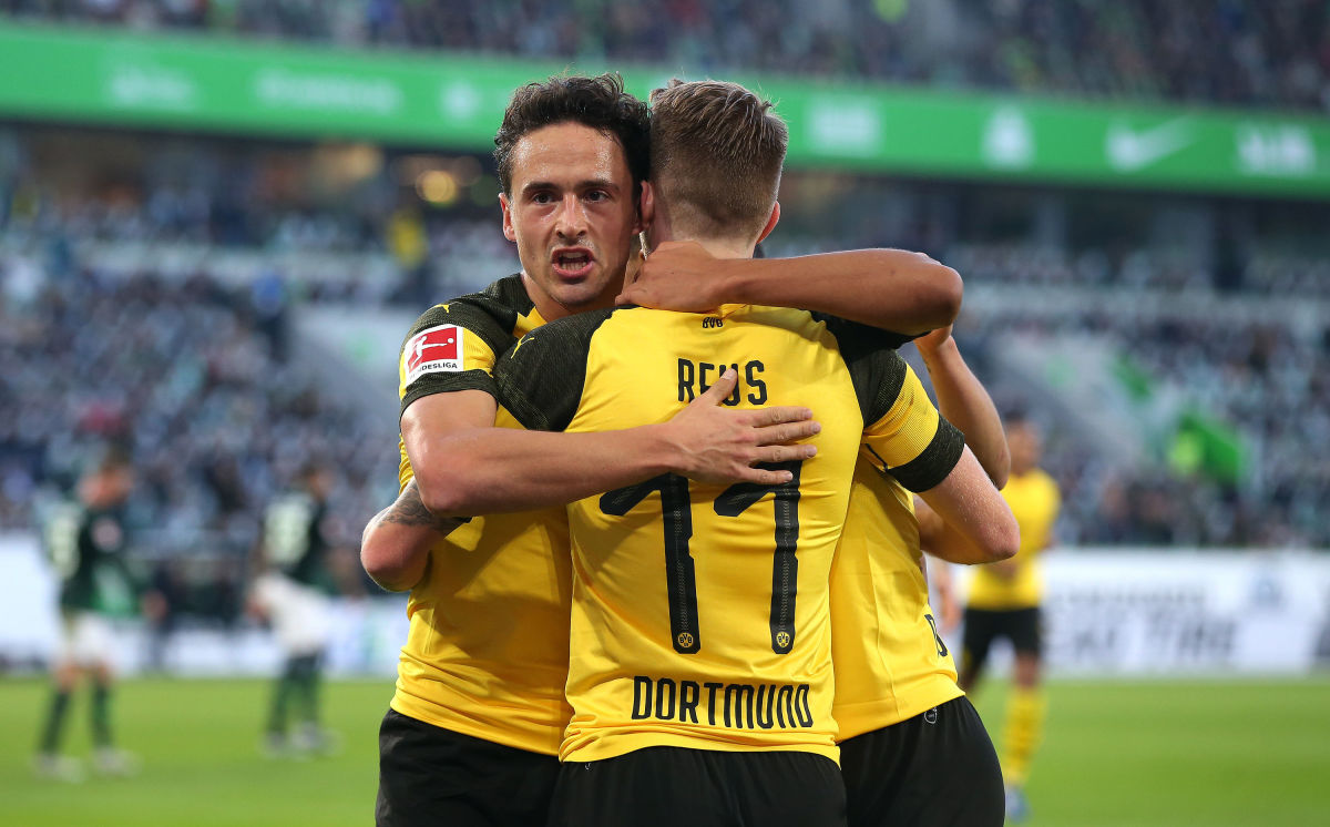 vfl-wolfsburg-v-borussia-dortmund-bundesliga-5bde48e89300e25dd9000001.jpg