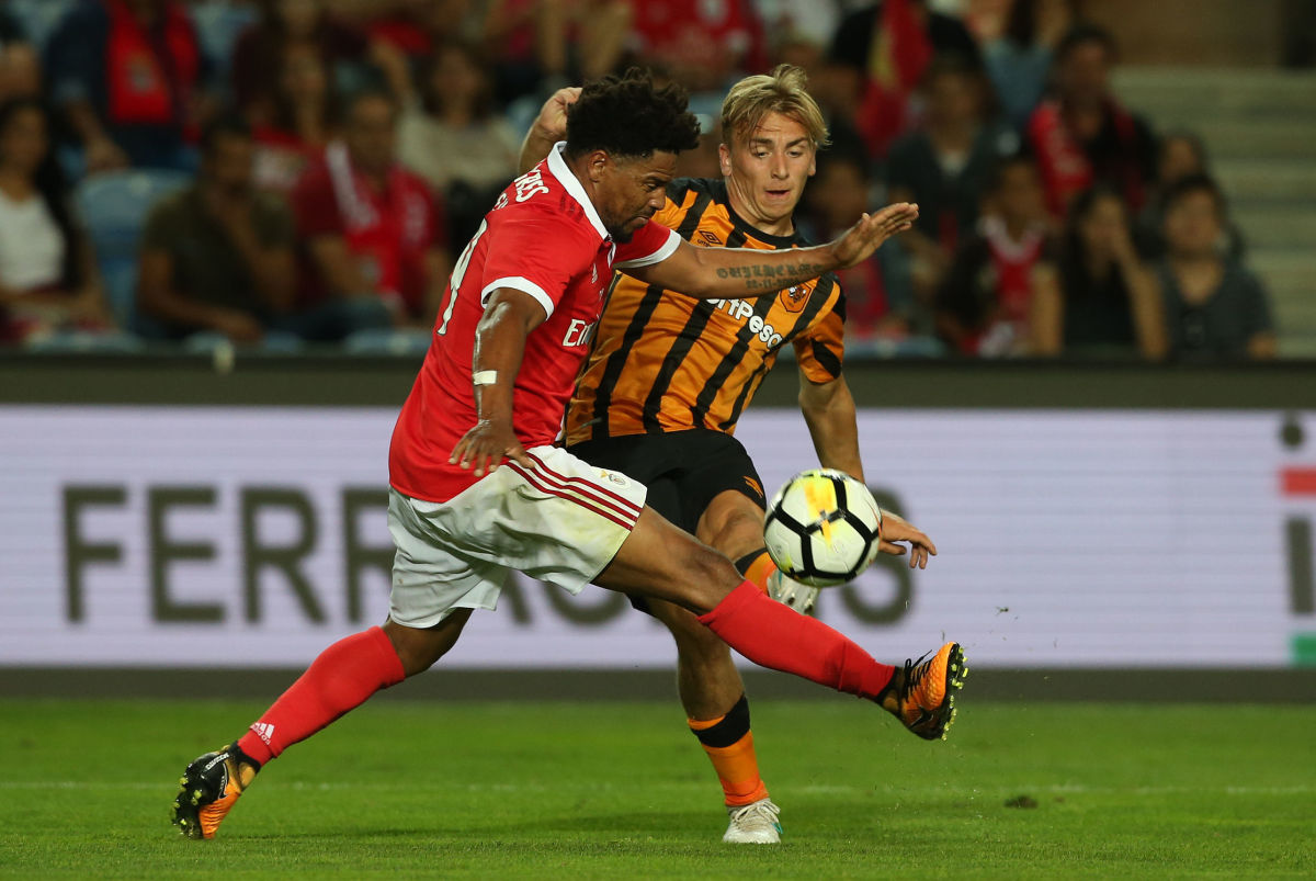 benfica-v-hull-city-algarve-cup-5c2a6f9bd208a8c5ad00003d.jpg