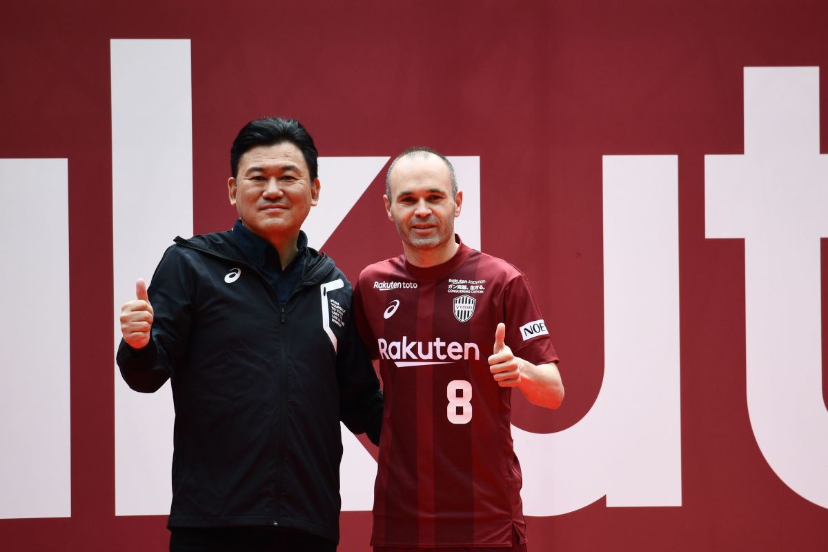 fbl-jpn-esp-iniesta-5b0a85be7134f666bb000029.jpg