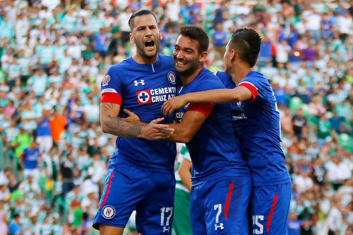 santos-laguna-v-cruz-azul-torneo-apertura-2018-liga-mx-5b877a4fcf717e74bf000001.jpg