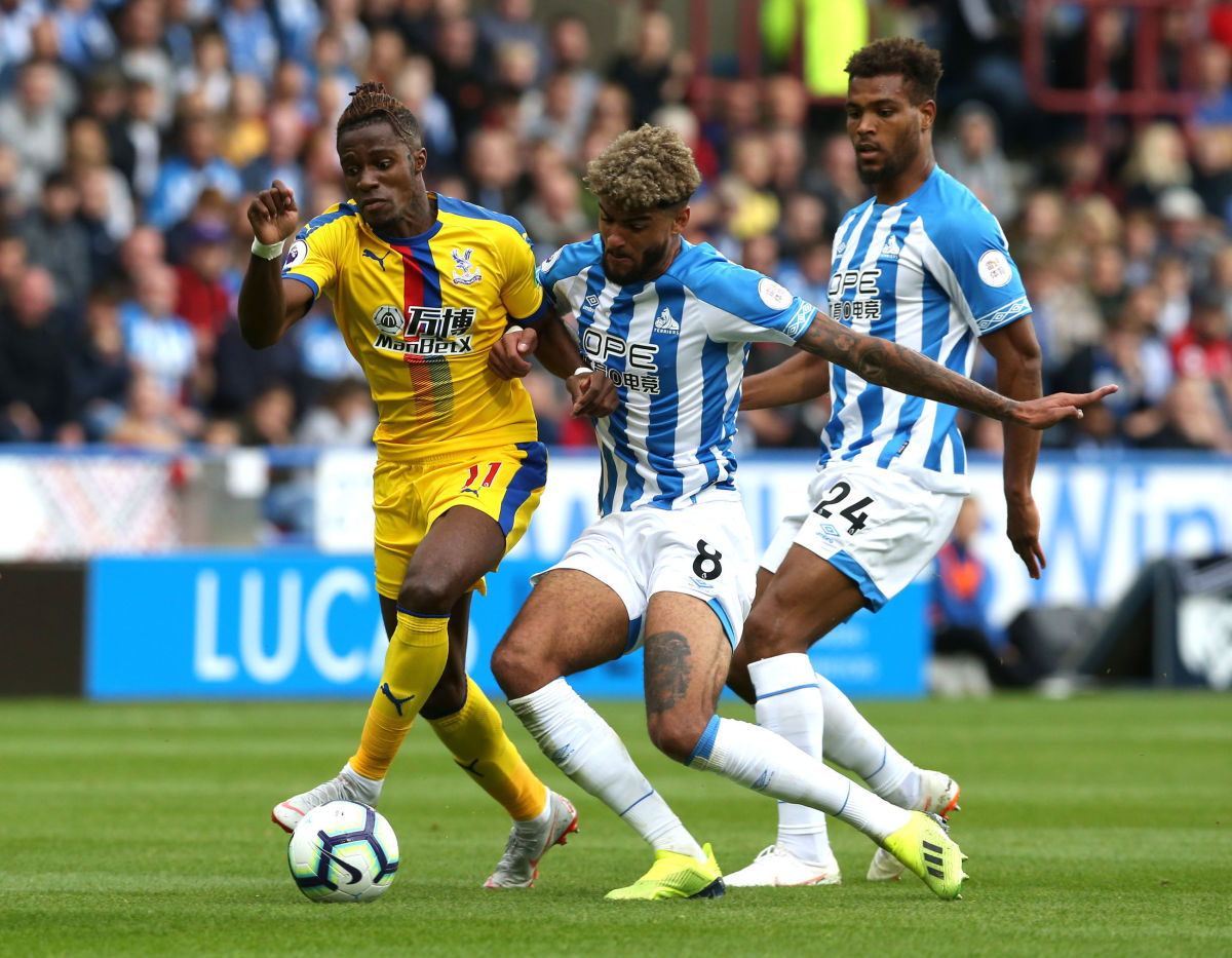 huddersfield-town-v-crystal-palace-premier-league-5b9e52767ccc98b5b4000001.jpg