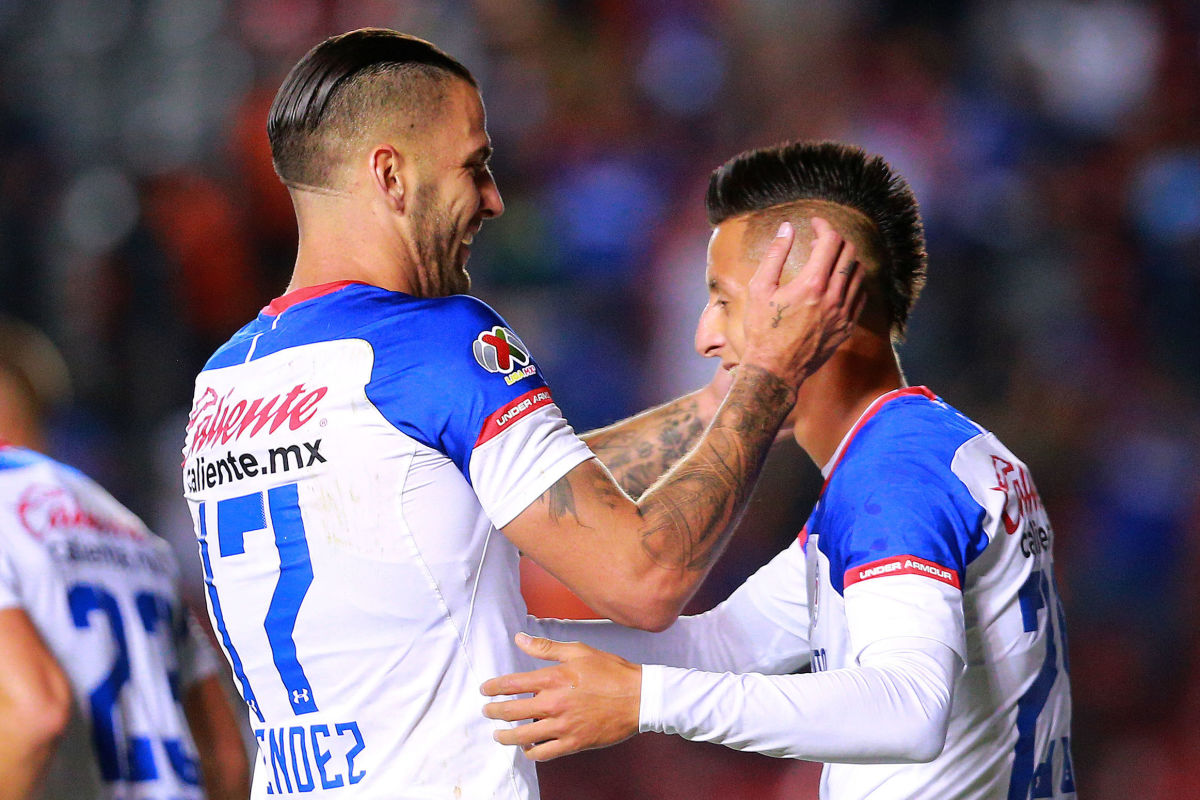 queretaro-v-cruz-azul-playoffs-torneo-apertura-2018-liga-mx-5c005575079c3a53f3000001.jpg