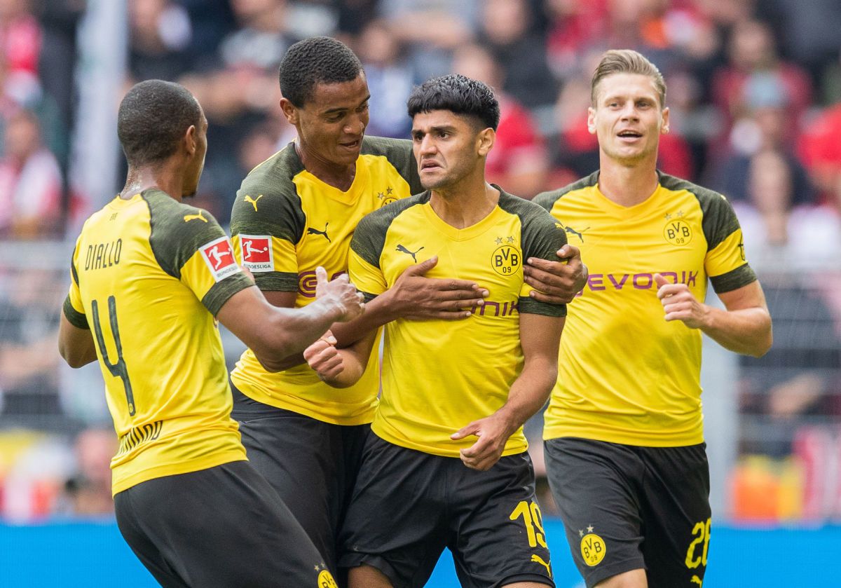 borussia-dortmund-v-rb-leipzig-bundesliga-5b87d1b7ccb5690c3100000e.jpg