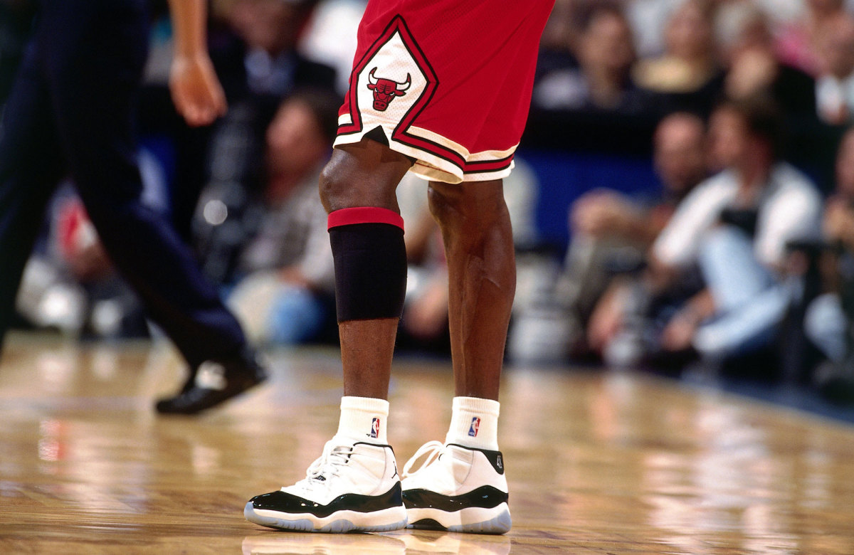 michael jordan wearing penny hardaway shoes