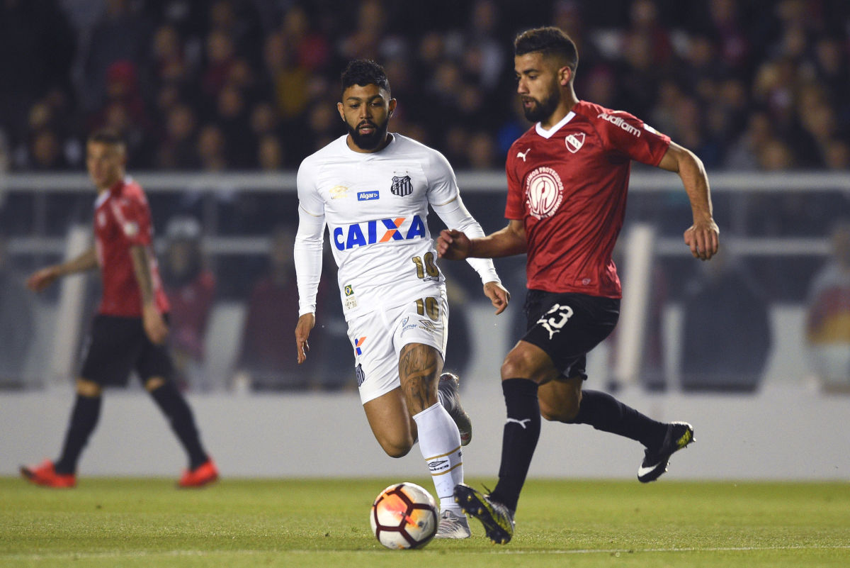 independiente-v-santos-copa-conmebol-libertadores-2018-5b97cf4bf7f0114952000004.jpg