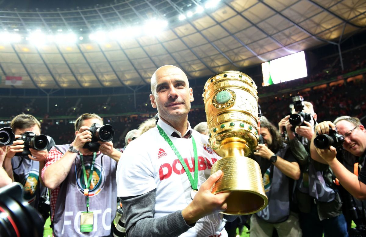 FBL-GER-CUP-BAYERN-MUNICH-DORTMUND