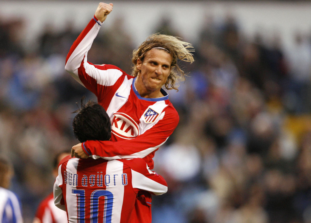 atletico-madrid-s-uruguayan-diego-forlan-5b1aa6b13467acf93e000001.jpg