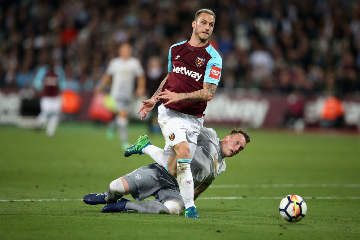 west-ham-united-v-manchester-united-premier-league-5b0faa7e73f36c5ca5000001.jpg