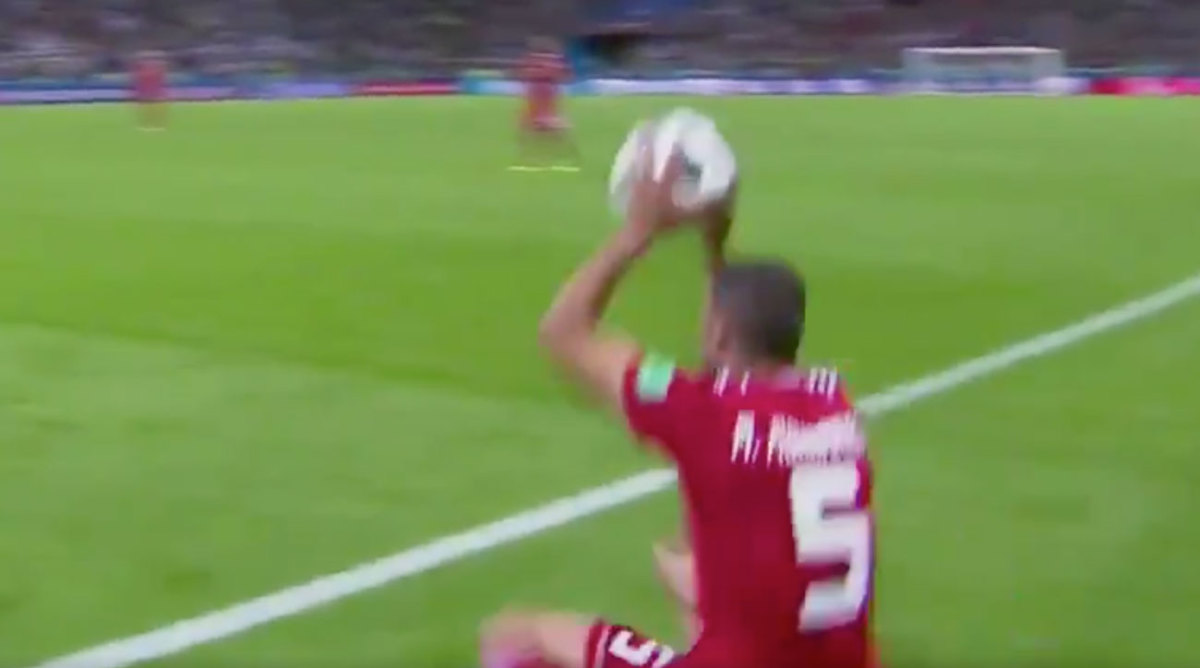 Iran frontflip throwin Milad Mohammadi fails vs. Spain (VIDEO