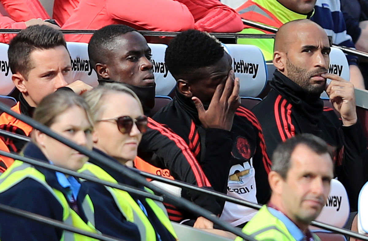west-ham-united-v-manchester-united-premier-league-5baf81d314db2f0d26000003.jpg
