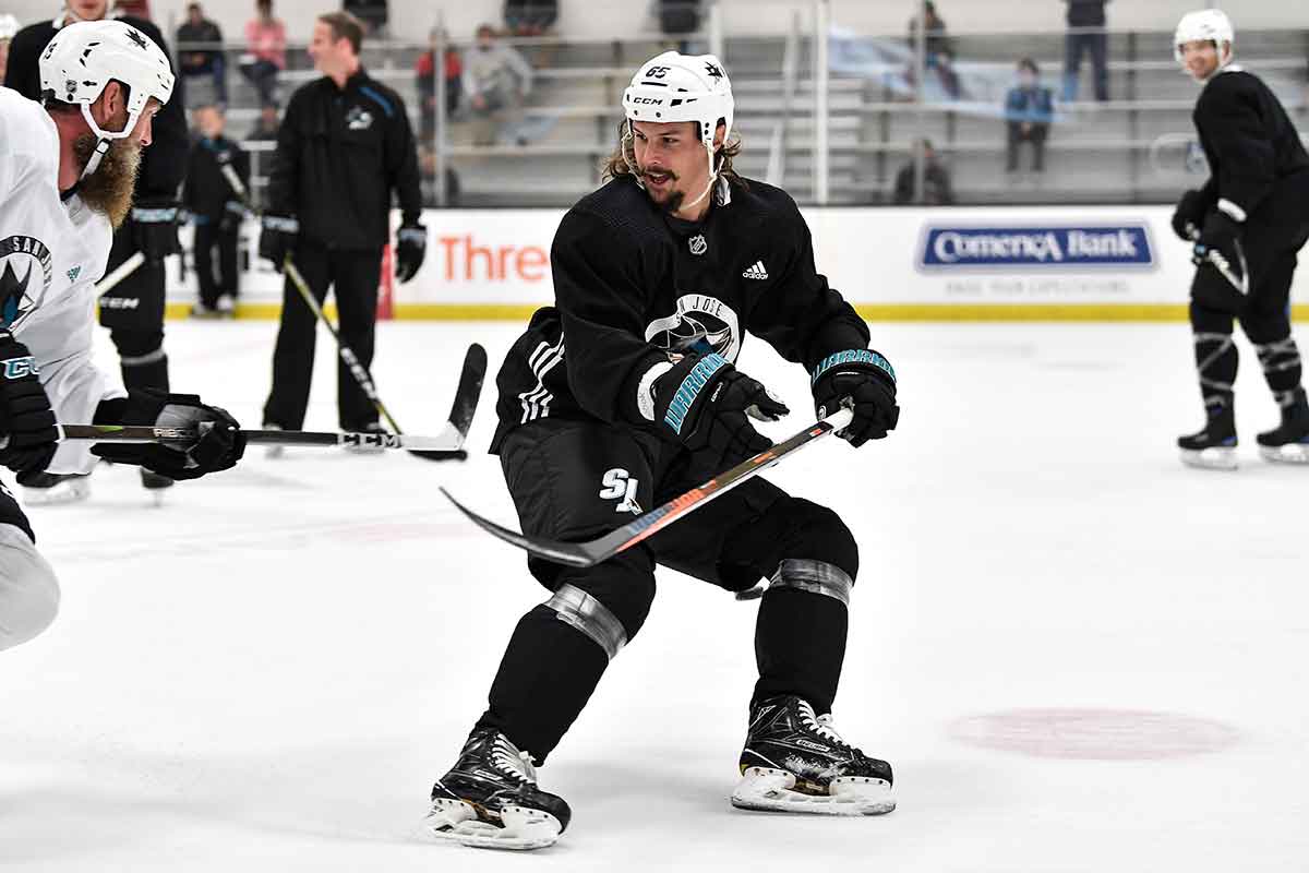 erik-karlsson-sharks-nhl-offseason-trade.jpg