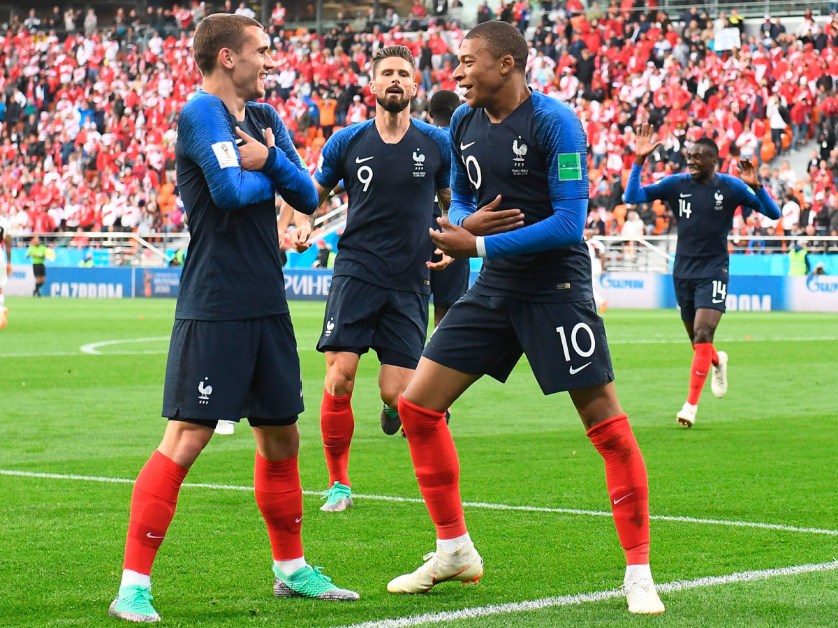 france-mbappe-griezmann-giroud-world-cup.jpg