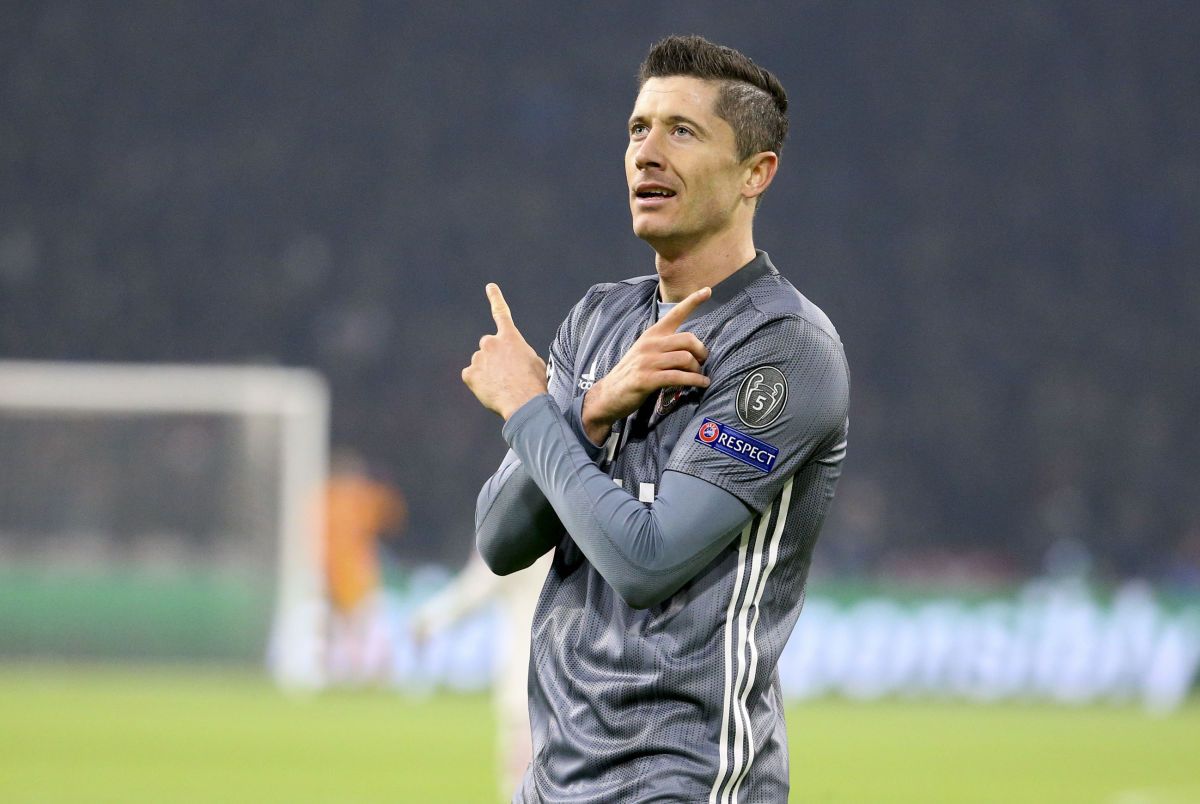 ajax-v-fc-bayern-muenchen-uefa-champions-league-group-e-5c11829209e6388f9b000001.jpg