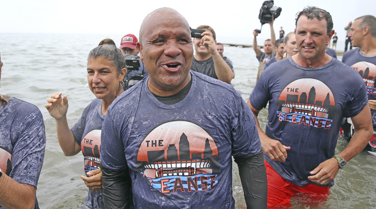 hue-jackson-lake-erie.jpg