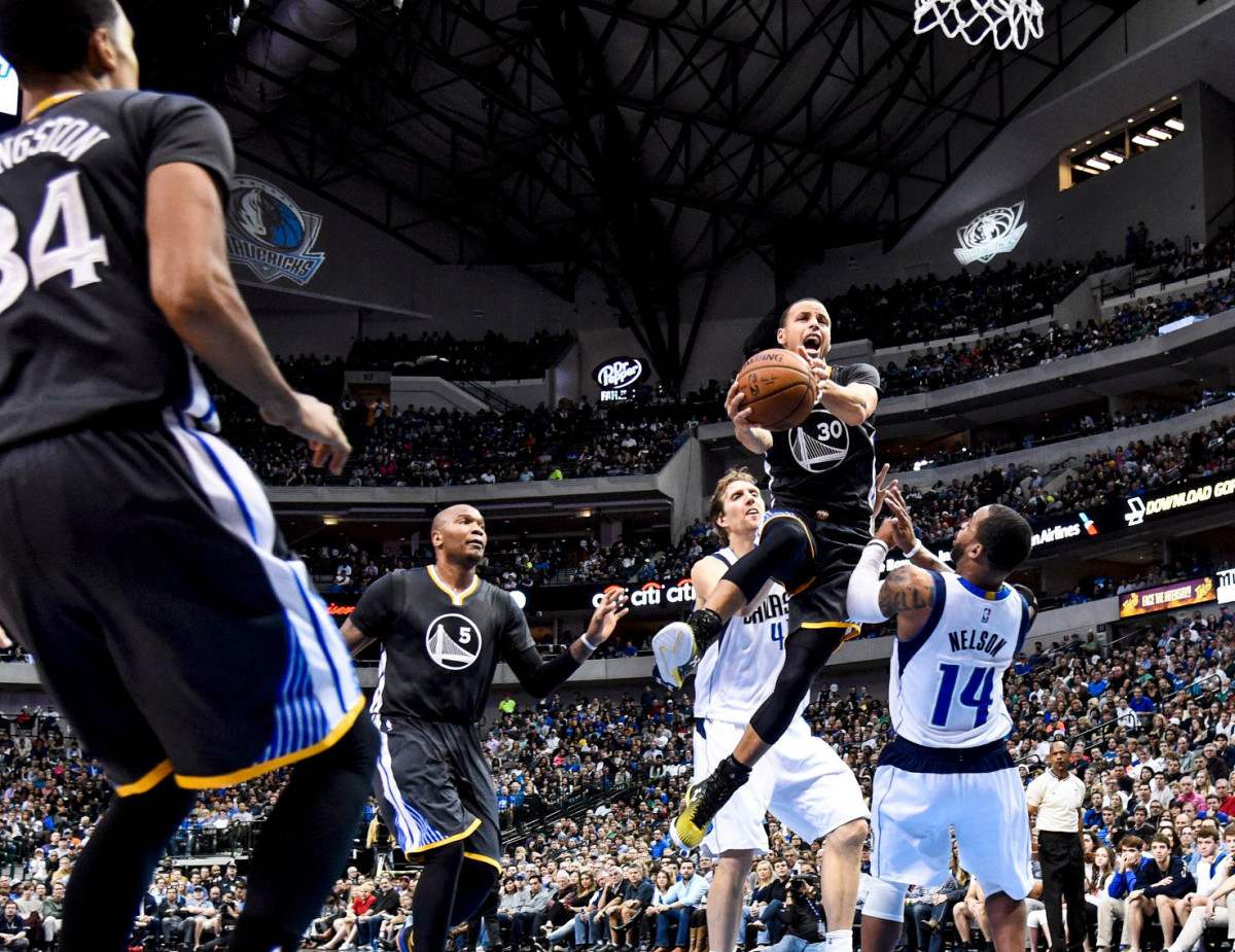 stephen-curry-warriors-mvp-season-layup.jpg