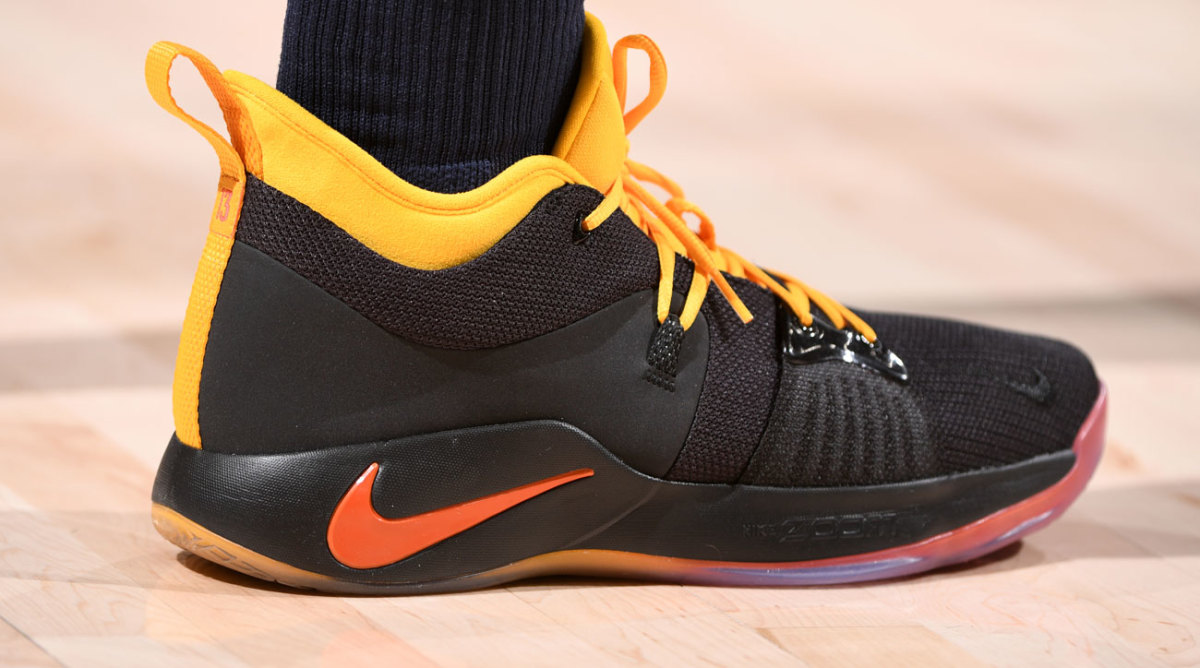 nike-pg-2-paul-george-black.jpg