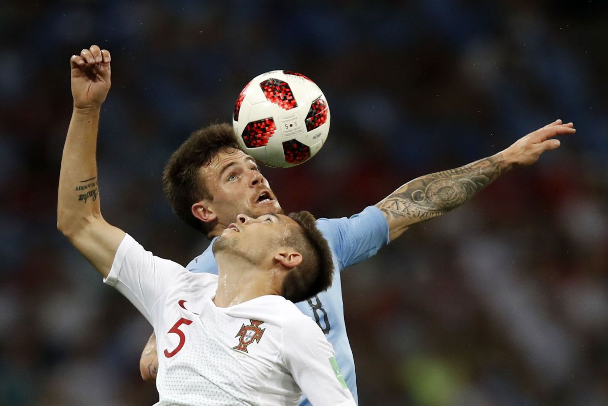 uruguay-v-portugal-round-of-16-2018-fifa-world-cup-russia-5b37fd42347a0231b5000003.jpg