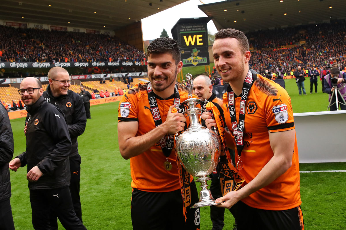 wolverhampton-wanderers-v-sheffield-wednesday-sky-bet-championship-5b4e08837134f6cf0a000001.jpg