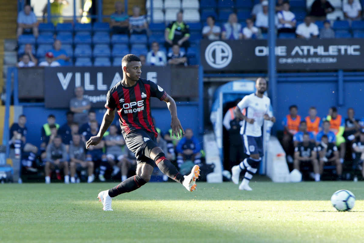 bury-v-huddersfield-town-pre-season-friendly-5b45f1e03467acf8ac000030.jpg