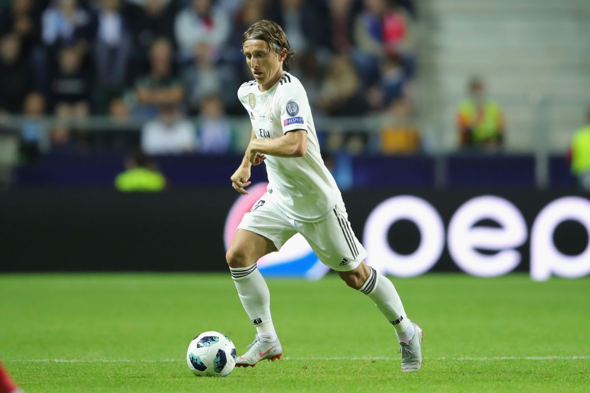 real-madrid-v-atletico-madrid-uefa-super-cup-5b87ca20a9808f5e89000001.jpg