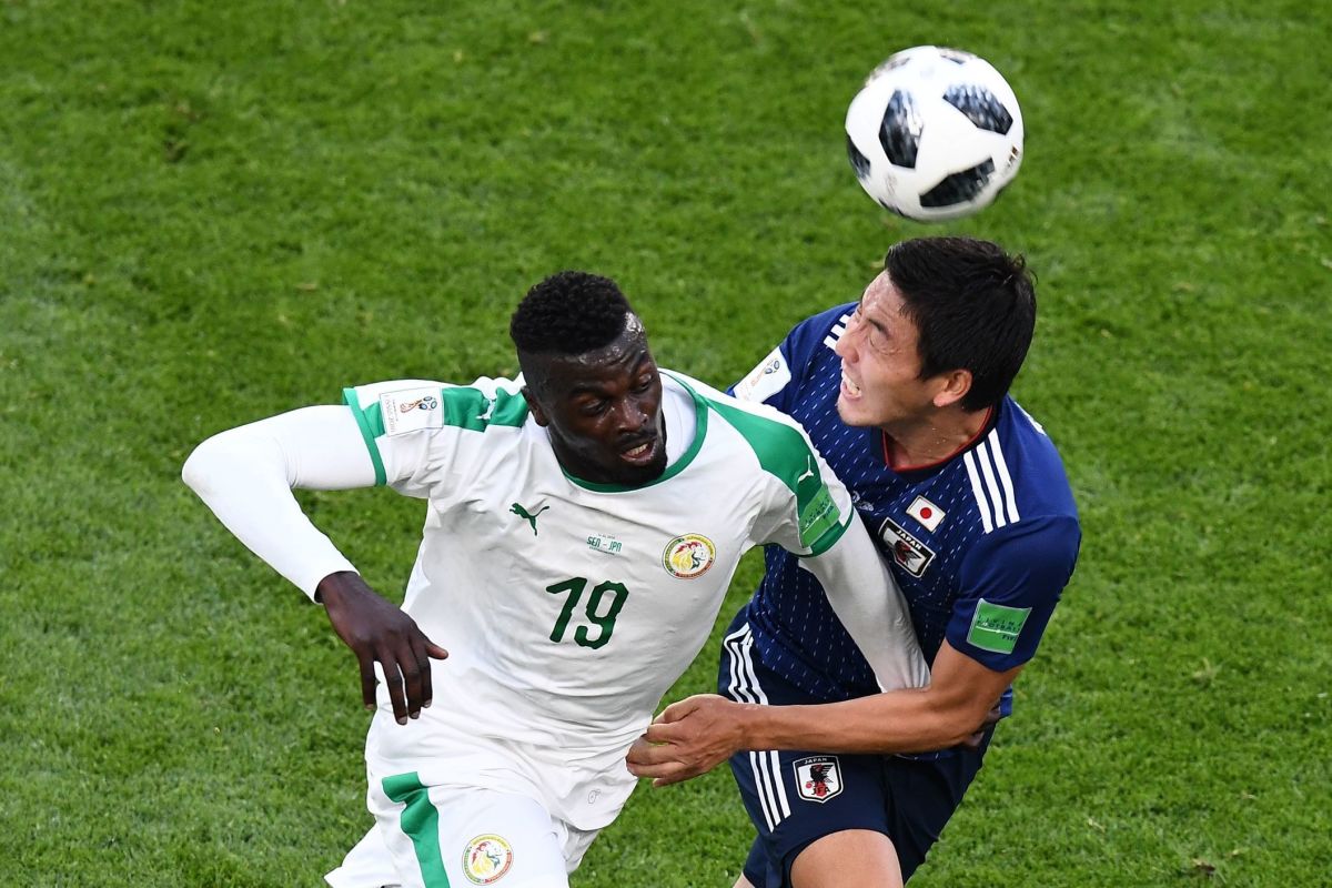 fbl-wc-2018-match32-jpn-sen-5b5ada99f7b09d2c8f00002f.jpg