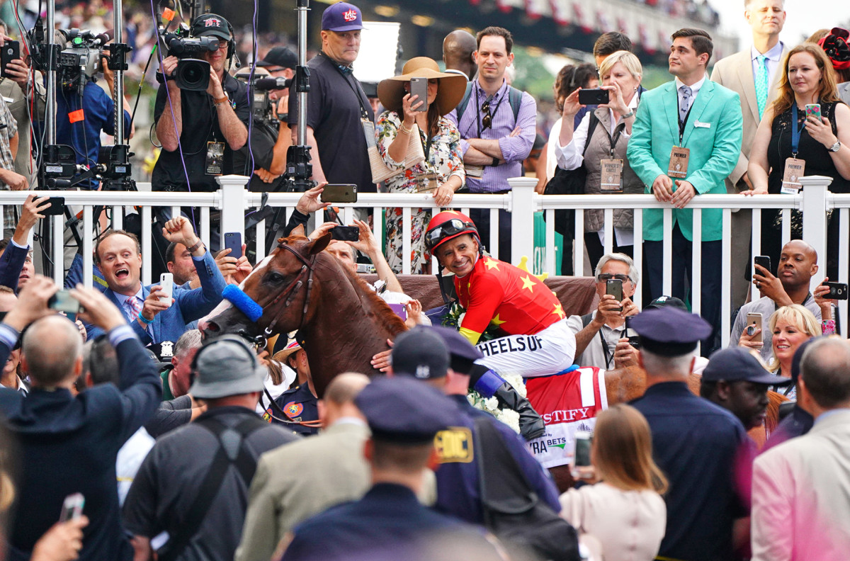 Triple_Crown_Justify_00027_0.JPG