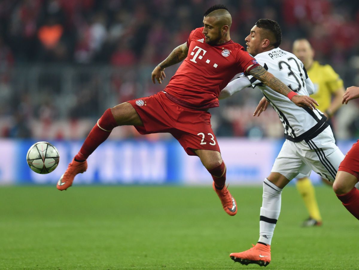 topshot-fbl-eur-c1-bayern-munich-juventus-5b5c3345347a02157b000019.jpg