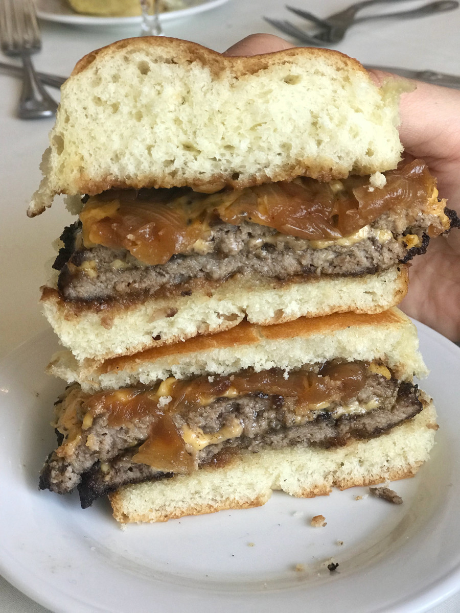 pat-la-frieda-burger.jpg