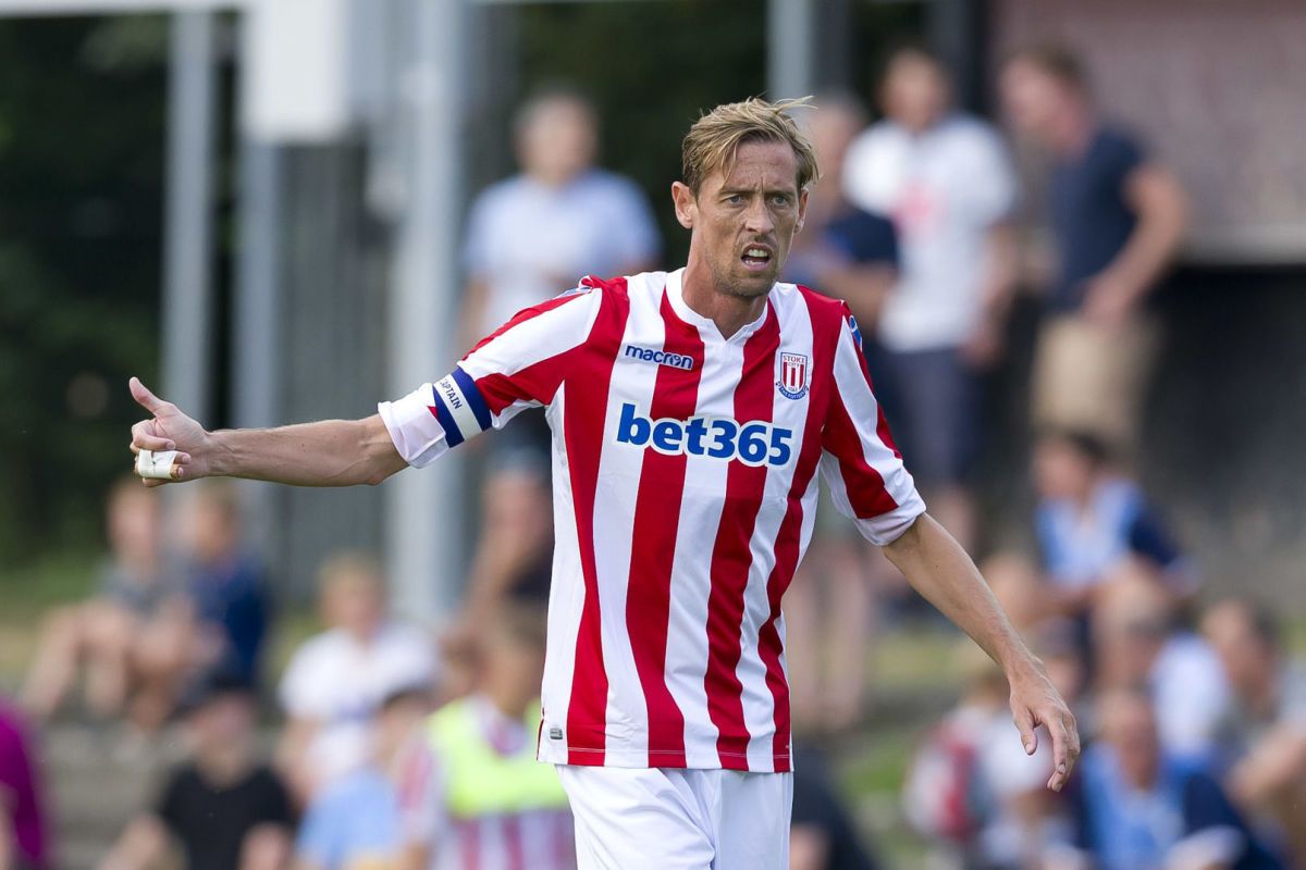 stoke-city-v-vfl-bochum-pre-season-friendly-5b5dc9b13467ac1768000046.jpg