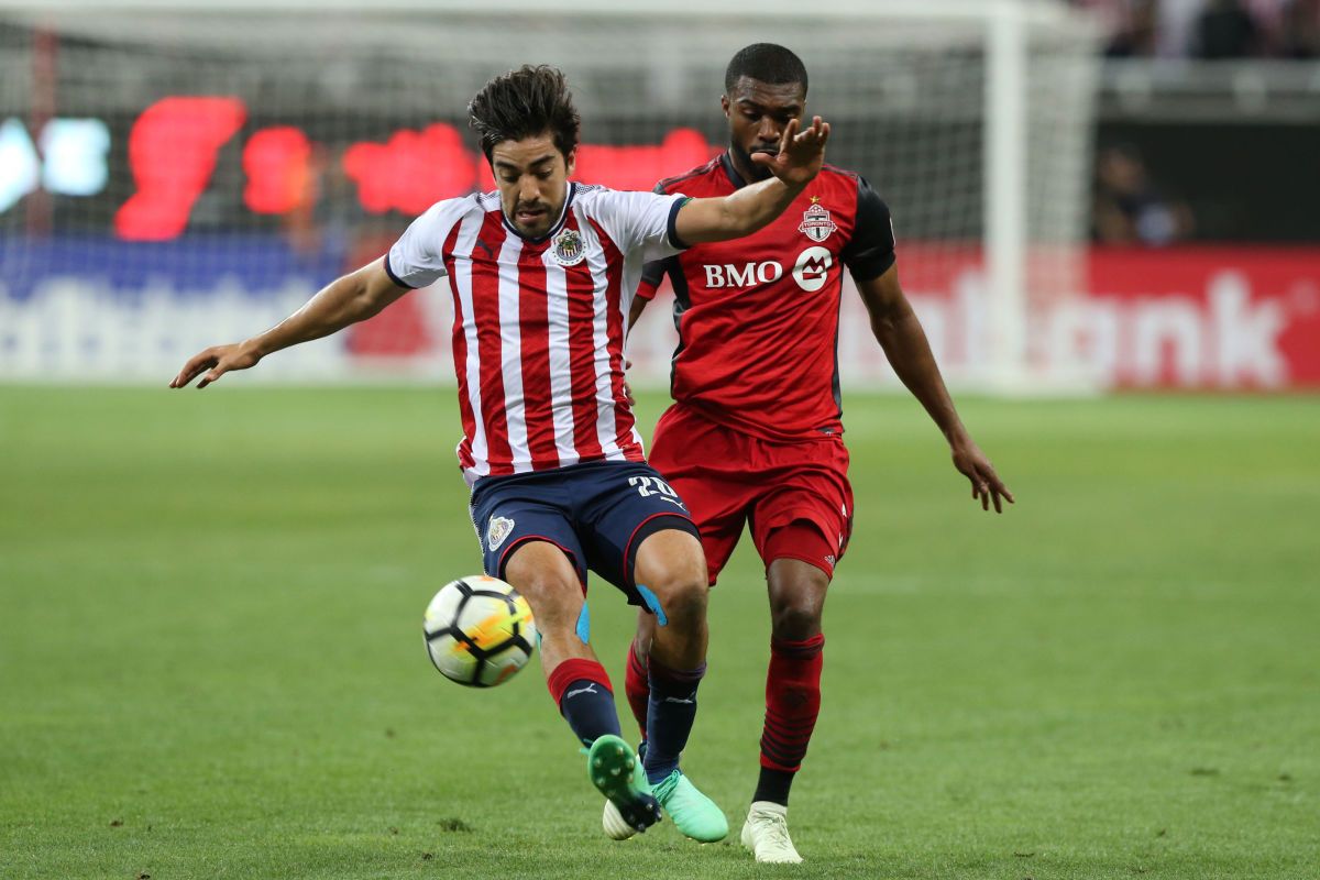 chivas-v-toronto-fc-concacaf-champions-league-2018-final-leg-2-5b0a98ed73f36c7286000002.jpg