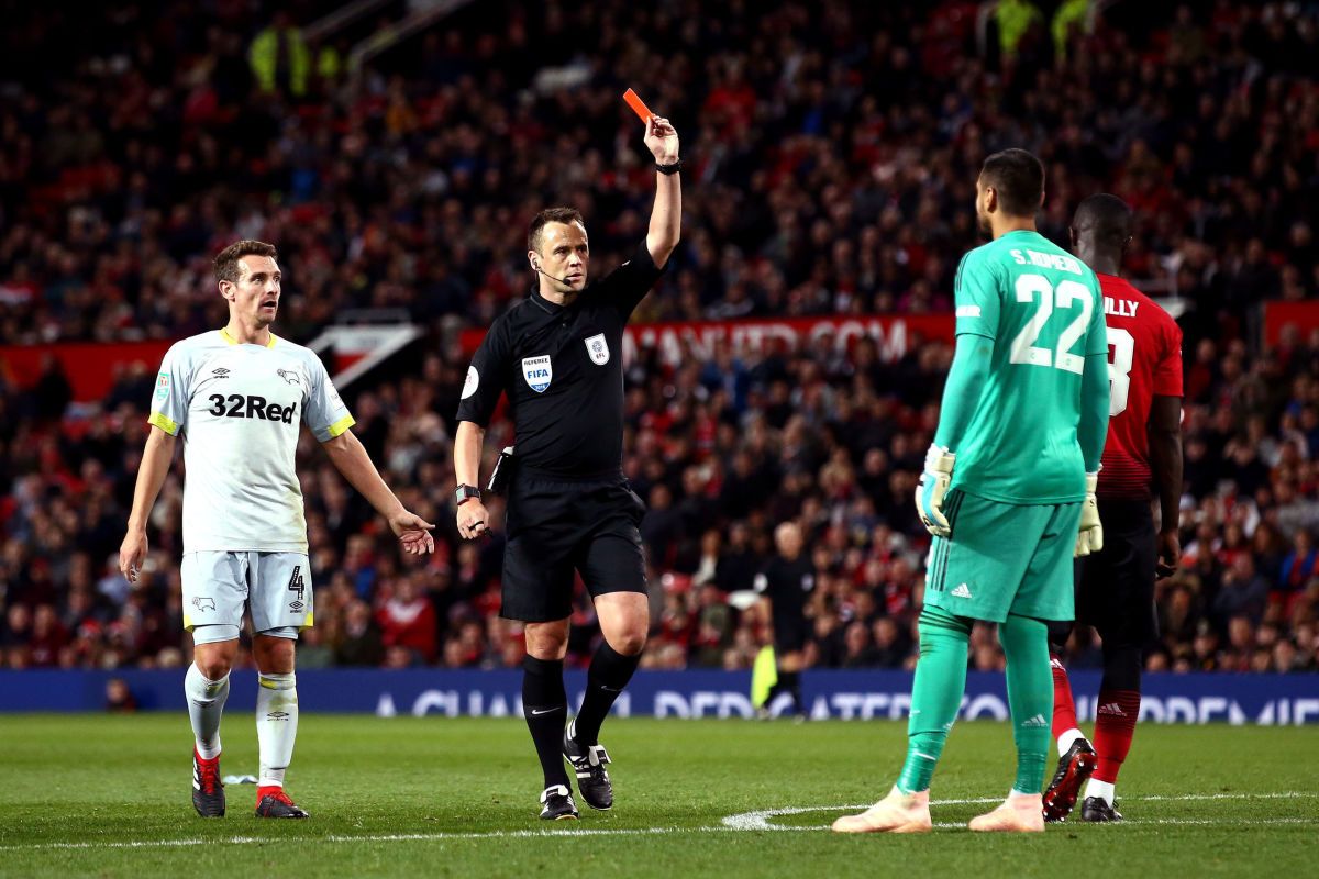 manchester-united-v-derby-county-carabao-cup-third-round-5baaa294eff55cbace000001.jpg