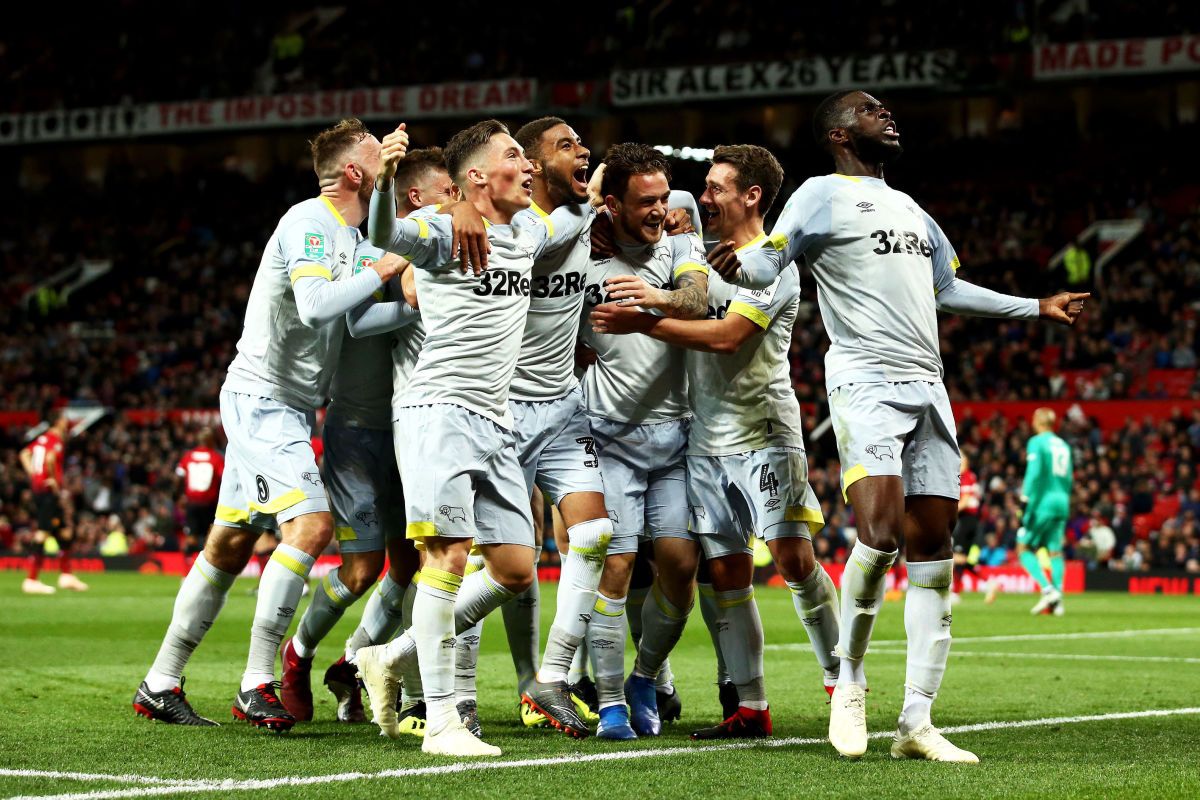manchester-united-v-derby-county-carabao-cup-third-round-5baaa2b8e98f073815000001.jpg
