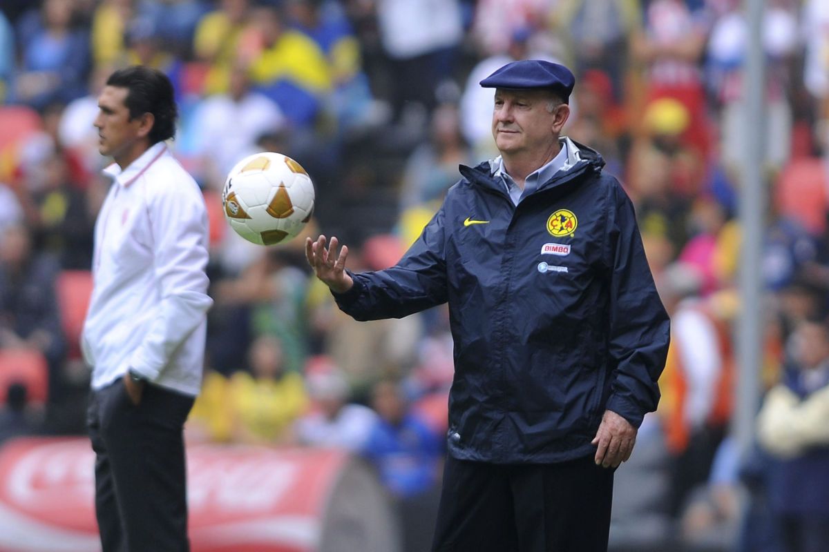 america-v-necaxa-apertura-2010-5bd7d0f67362b1da13000001.jpg