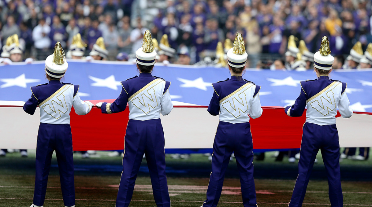 Washington marching band to miss Apple Cup after bus accident Sports