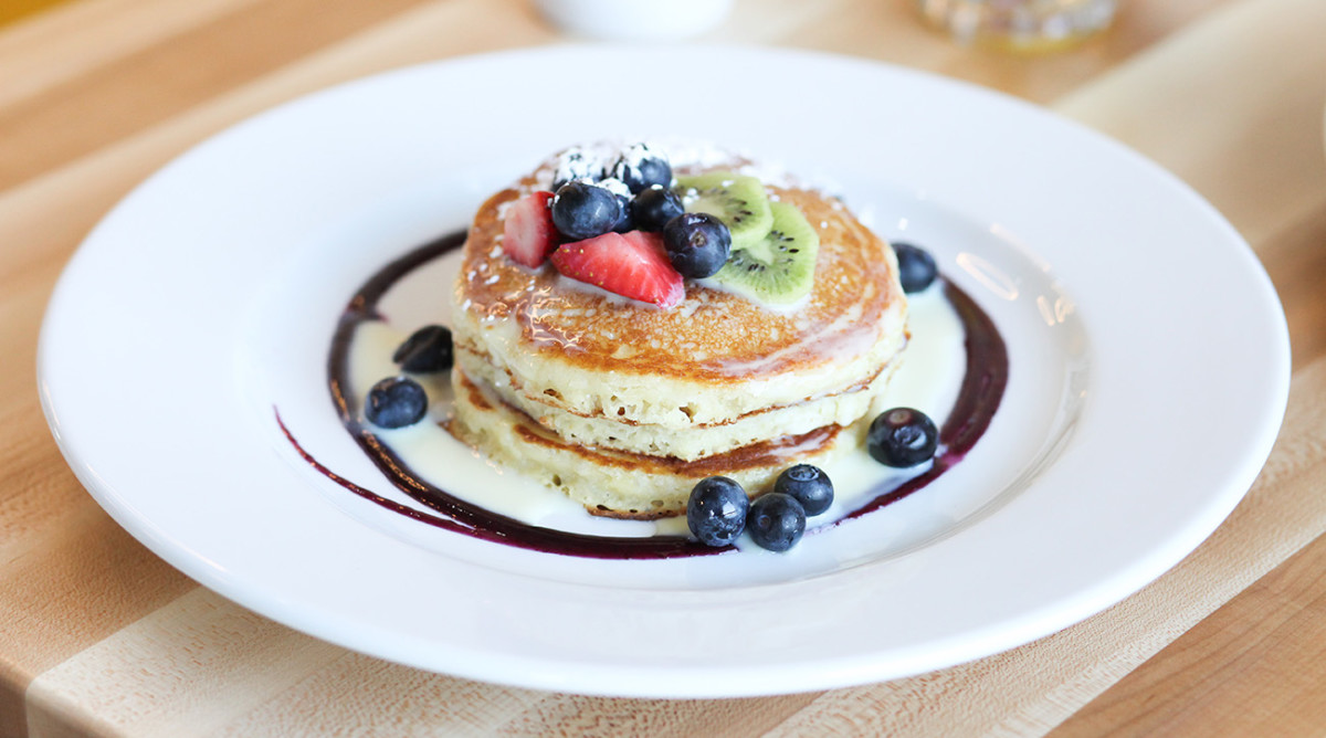 Kentucky Derby Cinco de Mayo Party May 5 brunch ideas Sports Illustrated