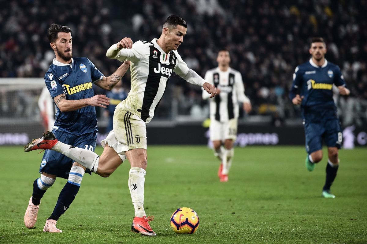 fbl-ita-seriea-juventus-spal-5bfa7460ac4596fa27000006.jpg